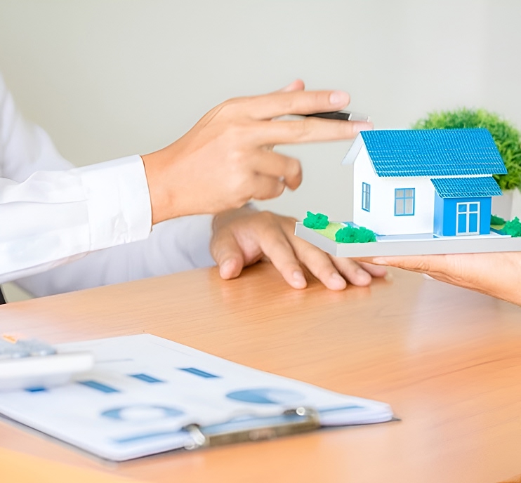 Home watch services providing routine property inspections and detailed reports.